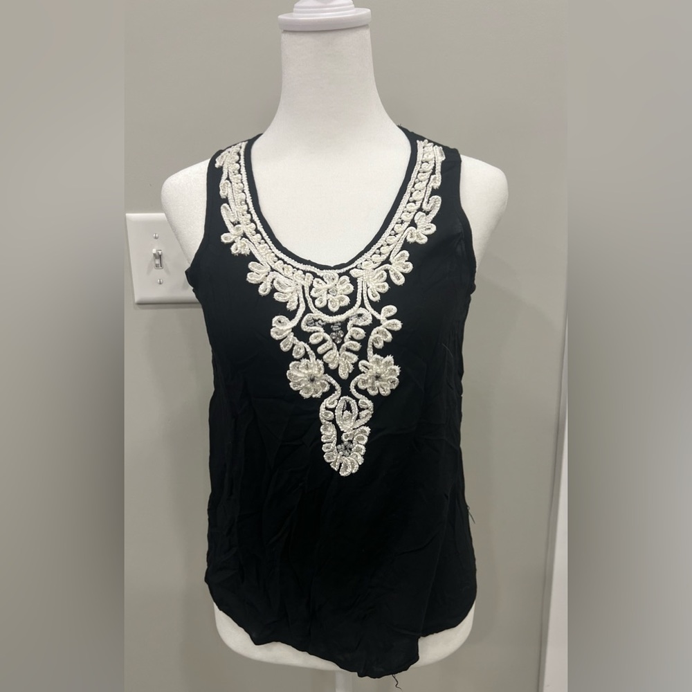 HARPER black tank